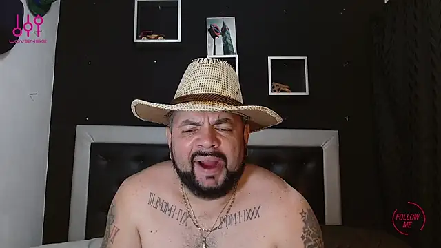 perverseveteranmanxxx online show from 8, 3, 2025