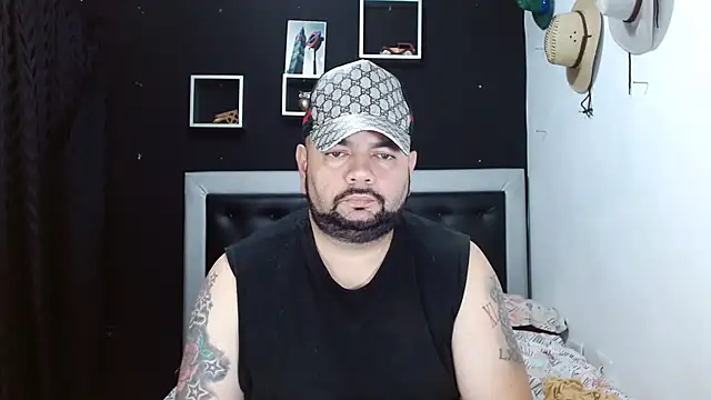 perverseveteranmanxxx online show from 18, 2, 2025