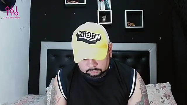 perverseveteranmanxxx online show from 22, 2, 2025