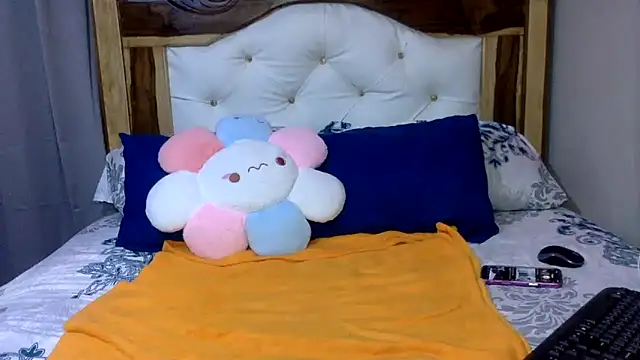 creamyamber online show from 17, 2, 2026