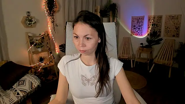 Snapshot of TrasyMorris chatting on 14, 5, 2026 TrasyMorris online show from 14, 5, 2026