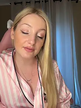 Snapshot of bethystoryof chatting on 19, 5, 2026 bethystoryof online show from 19, 5, 2026