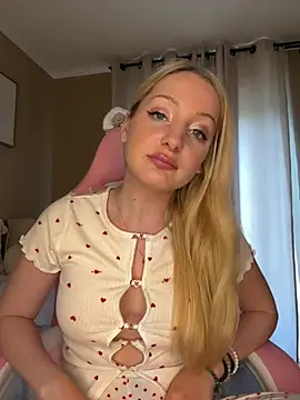 Snapshot of bethystoryof chatting on 18, 5, 2026 bethystoryof online show from 18, 5, 2026