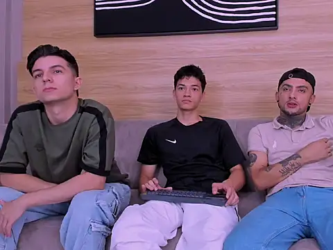 whit friiends online show from 12, 5, 2026