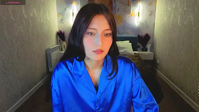 Tracey Gill online show from 24, 5, 2026