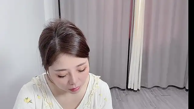 Snapshot of qian6678 chatting on 27, 5, 2026 qian6678 online show from 27, 5, 2026