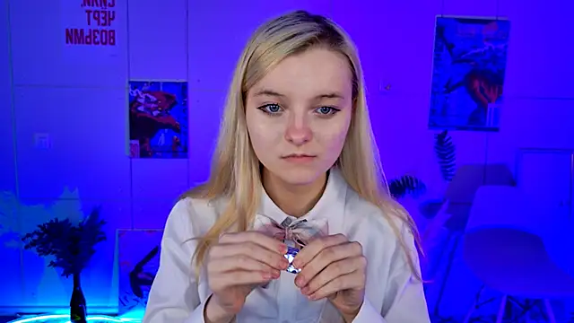 Angela Bunny online show from 12, 5, 2026