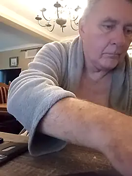 Snapshot of edje59a chatting on 25, 9, 2025 edje59a online show from 25, 9, 2025