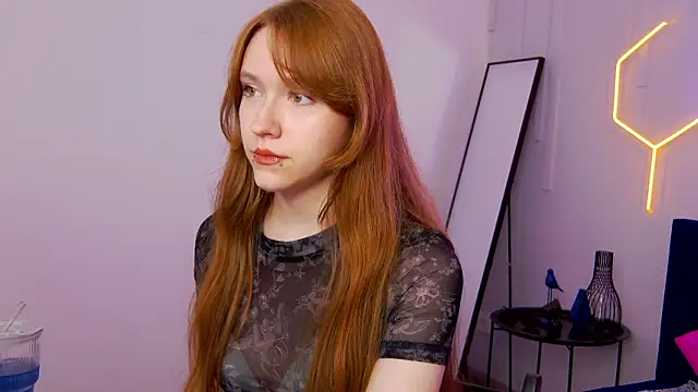 Snapshot of Angel_Fleur chatting on 7, 6, 2026 Angel Fleur online show from 7, 6, 2026