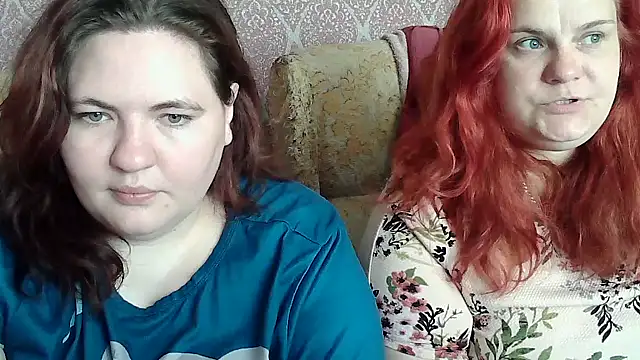 TiffanyLenee online show from 12, 5, 2026