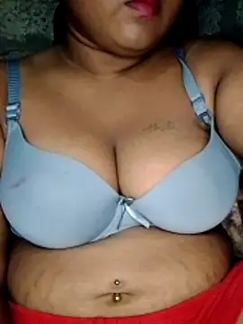 Snapshot of Rishwana77 chatting on 25, 5, 2026 Rishwana77 online show from 25, 5, 2026