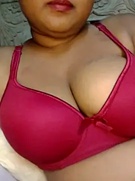 Snapshot of Rishwana77 chatting on 29, 6, 2026 Rishwana77 online show from 29, 6, 2026