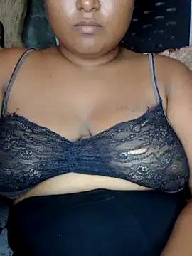 Snapshot of Rishwana77 chatting on 23, 6, 2026 Rishwana77 online show from 23, 6, 2026