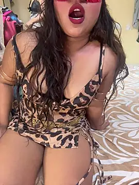 SlutrySiren online show from 27, 6, 2026