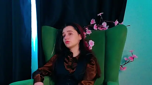 Snapshot of ReynaEdge chatting on 29, 5, 2026 ReynaEdge online show from 29, 5, 2026