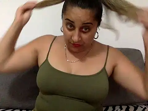 Antoniasweet online show from 15, 6, 2026