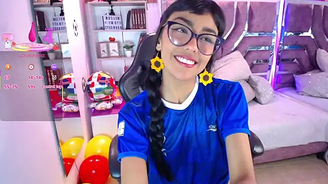 Snapshot of Violett_Gardenn chatting on 15, 6, 2026 Violett Gardenn online show from 15, 6, 2026