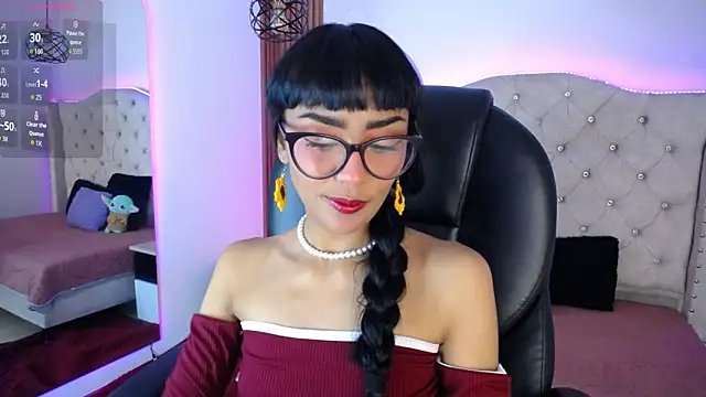 Snapshot of Violett_Gardenn chatting on 22, 5, 2026 Violett Gardenn online show from 22, 5, 2026