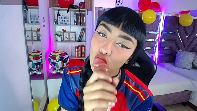 Snapshot of Violett_Gardenn chatting on 21, 6, 2026 Violett Gardenn online show from 21, 6, 2026