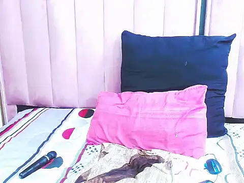 SexySlimTeaXx online show from 26, 5, 2026