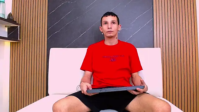 Snapshot of Isak_Berekoa chatting on 2, 6, 2026 Isak Berekoa online show from 2, 6, 2026