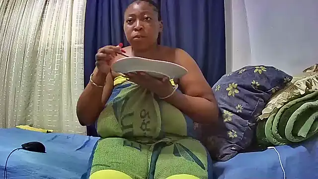 HottyBoobs5 online show from 19, 5, 2026