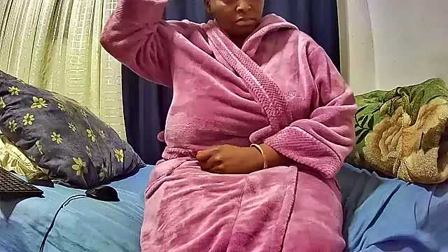 HottyBoobs5 online show from 20, 5, 2026
