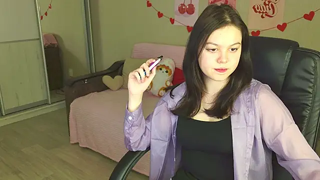 Snapshot of DelarySong chatting on 19, 5, 2026 DelarySong online show from 19, 5, 2026