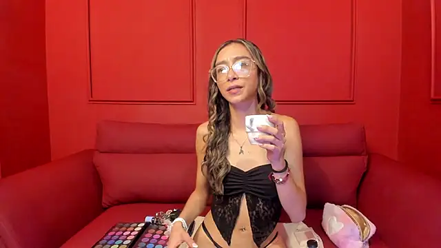 HannaCarttier  online show from 28, 5, 2026