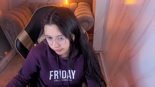 HoneyDoll tf online show from 19, 6, 2026
