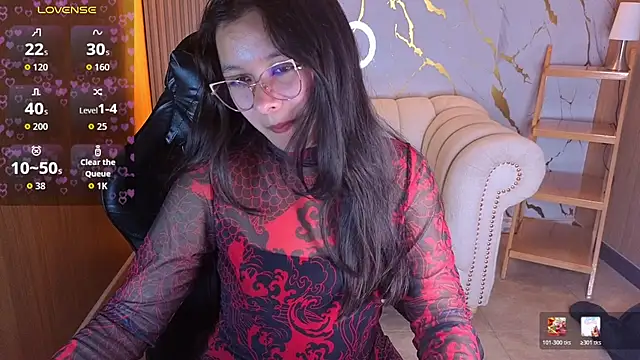 HoneyDoll tf online show from 11, 6, 2026
