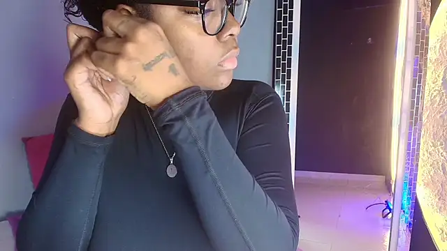 EbonyRose   online show from 11, 6, 2026