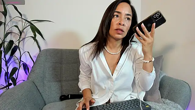 karol deny online show from 30, 6, 2026