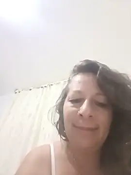 Snapshot of Nikki_milf69 chatting on 18, 6, 2026 Nikki milf69 online show from 18, 6, 2026