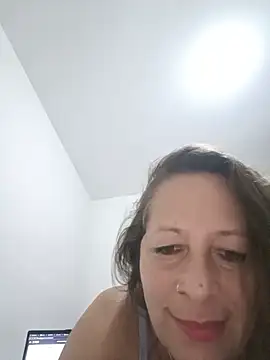 Snapshot of Nikki_milf69 chatting on 11, 6, 2026 Nikki milf69 online show from 11, 6, 2026