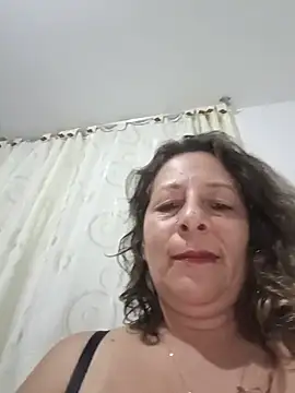 Snapshot of Nikki_milf69 chatting on 13, 6, 2026 Nikki milf69 online show from 13, 6, 2026