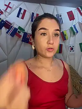 IsabelleMilan online show from 15, 6, 2026