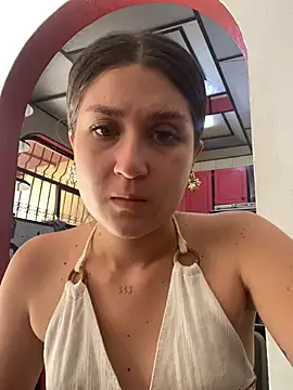 IsabelleMilan online show from 25, 6, 2026