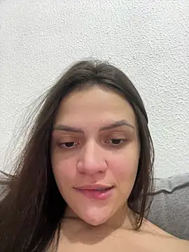 Snapshot of Sarah__hot chatting on 1, 6, 2026 Sarah hot online show from 1, 6, 2026