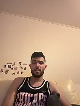 Snapshot of Z-man- chatting on 27, 6, 2026 Z-man- online show from 27, 6, 2026