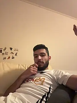 Snapshot of Z-man- chatting on 30, 5, 2026 Z-man- online show from 30, 5, 2026