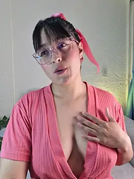 soofiathooner online show from 23, 5, 2026