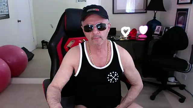 Snapshot of hotdadbod chatting on 25, 2, 2025 hotdadbod online show from 25, 2, 2025