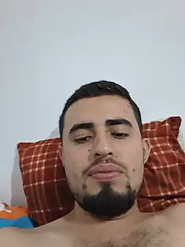 Snapshot of Alejo10051 chatting on 25, 5, 2026 Alejo10051 online show from 25, 5, 2026