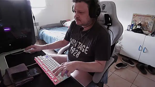 Romulus66100 online show from 14, 5, 2026