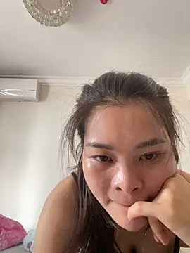 Lucky xiao online show from 4, 6, 2026