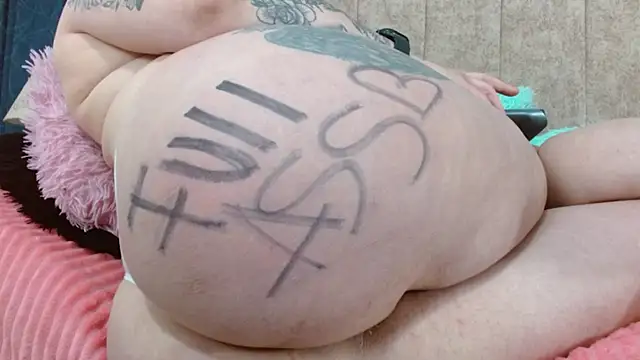 Melanie Messy Nasty online show from 25, 5, 2026