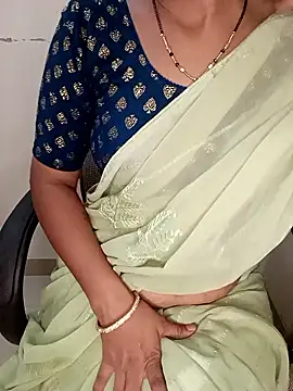 Snapshot of saina_baby chatting on 19, 6, 2026 saina baby online show from 19, 6, 2026
