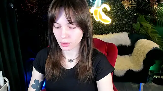 Snapshot of Mili_Joy chatting on 29, 5, 2026 Mili Joy online show from 29, 5, 2026
