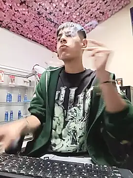 andylol330 online show from 19, 7, 2026